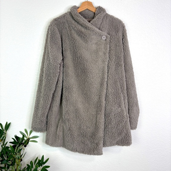 BB DAKOTA Daylin Faux Fur Teddy Coat Sherpa - Large - Picture 5 of 10